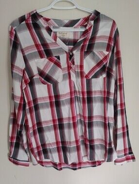 Weatherproof Plaid Button-Up Shirt in Red, Black & White